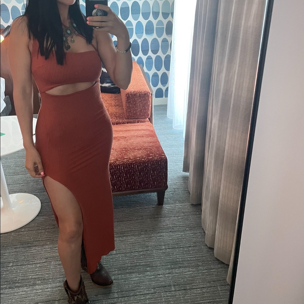 Cute dress! Size medium